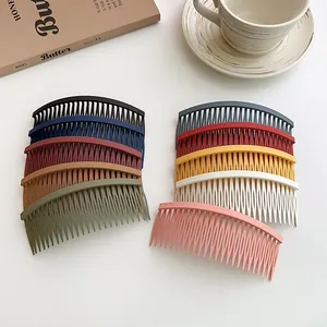 Minimalist Matte Resin Bangs Fixing Hair Comb Curved Anti-Slip Hair Insert Accessory For Women Daily Styling Decorative