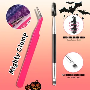Zweiseitige Wimpernbürste und pinkfarbene Pinzette mit Halloween-Dekorationen