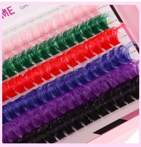 Detailopname van 60D en 80D DIY cluster-wimperextensions in zes levendige kleuren