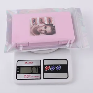 Weight measurement of professional lash extension kit in holographic packaging
