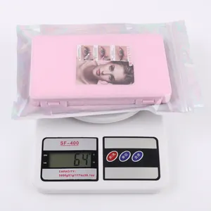 Kit extension ciglia in custodia rosa dal peso di 64g per un facile trasporto