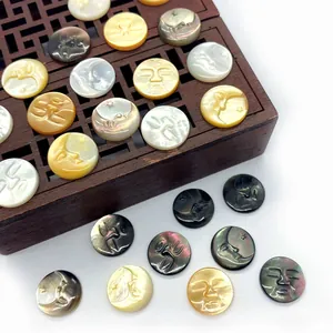 15mm Natürliche Muschelperlen mit Mondgesicht Gravur für DIY Schmuckherstellung