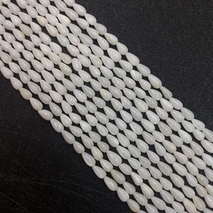5x8mm weiße Muschelperlen in Tropfenform mit natürlichem Perlglanz für DIY-Schmuck