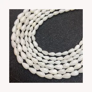 Stränge aus natürlichen weißen Perlmutttropfen-Perlen mit hohem Glanz für DIY-Schmuck