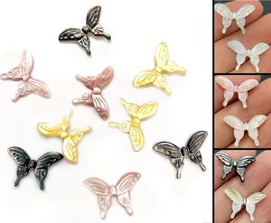 Pendentif Papillon en Coquillage Naturel Charme de Papillon Sculpté en Nacre pour Collier Boucles d'Oreilles Bijoux DIY