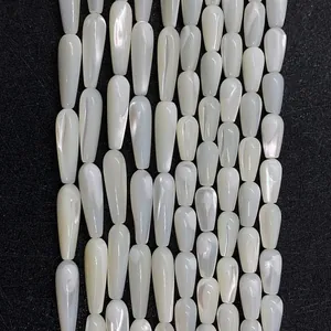 Perline Sciolte in Conchiglia di Madreperla Bianca Naturale Forma a Goccia d'Acqua Lucide per Fai da Te Creazione Gioielli