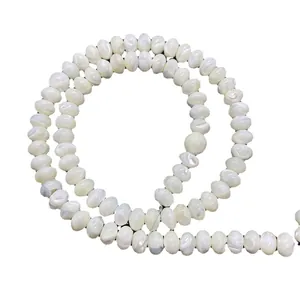 Perles naturelles de nacre blanche en forme ronde plate pour la création de bijoux DIY