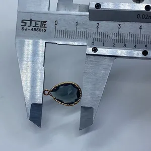 Misura dettagliata della larghezza di 18 mm del ciondolo a goccia in pietra grigia