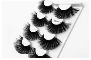 Detailed view of 6D synthetic fiber eyelashes 5-pair set in model 6DX08 packaging