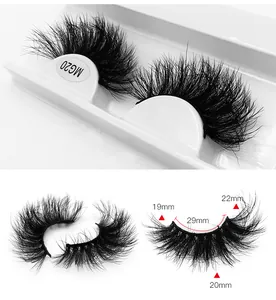 Nahaufnahme der 8D falschen Wimpern MG20 mit Maßen von 19mm bis 22mm Länge