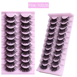 Nahaufnahme von 10 Paaren dichter falscher Wimpern 10D26 auf rosa Display-Schale