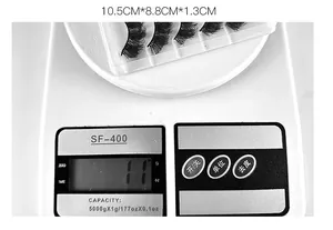 Vue détaillée du paquet de cils 8D avec dimensions de boîte 10,5cm et un poids total de 11g