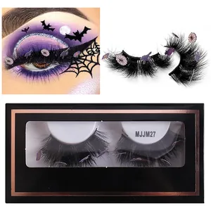 Faux cils d'Halloween avec motifs araignée et chauve-souris dans un coffret noir et or