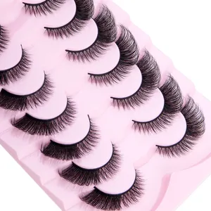 7 pairs of fox-eye false eyelashes with elongated outer corners for a winged look