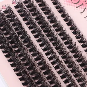 DIY wimperextensions set met zwarte individuele wimpers op roze verpakking