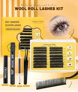 Detail van de Wool Roll wimperkit met lijm, verzegeling, remover en pincet set