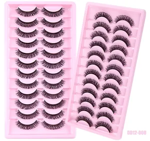 Macro detail of 20 pairs of dense curly Russian DD curl black synthetic false eyelashes