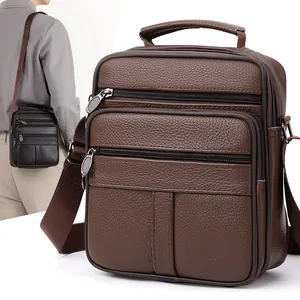 Sac bandoulière homme en cuir véritable marron avec design vertical et poches zippées