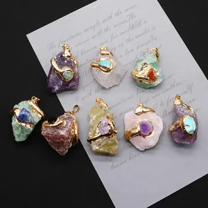 Natürliche unregelmäßige Kristallanhänger mit Goldrand, Amethyst und Rosenquarz