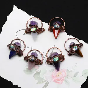 Pendentifs flèche en pierre naturelle avec nacre d'abalone en six styles de gemmes différents