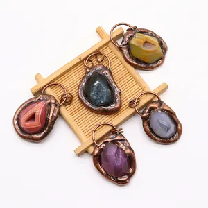 Natural agate stone drop pendants with vintage copper edges in five various colors