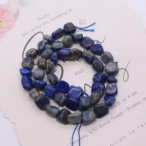 Perles de lapis-lazuli irrégulières polies pour bijoux DIY sur carte florale
