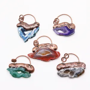 Set mit 5 natürlichen Achat-Anhängern, unregelmäßige Form mit Kupferdraht für DIY-Schmuck