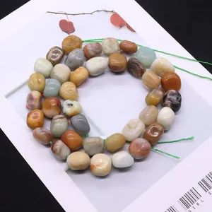 Cuentas de piedra natural irregular en tonos verde y naranja para creación de joyas