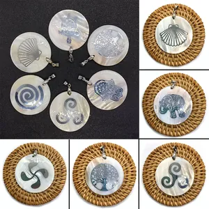 Pendentif Rond en Nacre Naturelle Avec Motif en Métal Arbre de Vie Hamsa Om pour Fabrication de Bijoux de Collier DIY