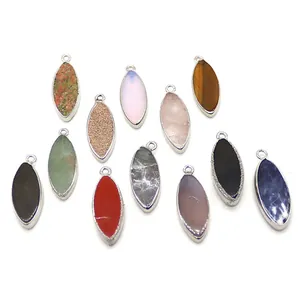 Set di 12 ciondoli in pietra naturale a forma di marquise con bordi argentati e anellini