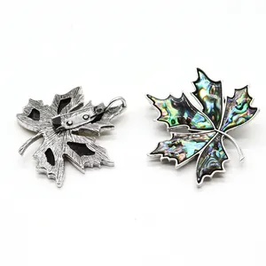 Broche et pendentif feuille d'érable vintage en nacre d'abalone et finition argent