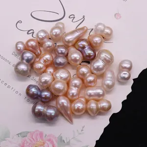 Perle d'acqua dolce barocche naturali in forme di zucca colorate per la creazione di gioielli