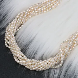 Collar de perlas de agua dulce de varias capas con elegante brillo blanco crema suave