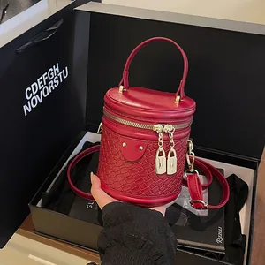 Damen Mode PU-Leder Gewebte Eimertasche Exquisite Handtasche Mit Metallvorhängeschloss Abnehmbarem Riemen Umhängetasche Lässiges Geschenk