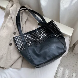 Women Fashion Large Capacity PU Leather Tote Bag With Silver Rivets Punk Style Shoulder Bag Handbag For Daily Shopping