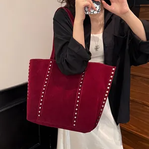 Vintage Μεγάλης Χωρητικότητας Σουέτ Τσάντα Tote για Γυναίκες Μόδα Διακόσμηση Πριτσινιών Τσάντα Ώμου Μετακίνηση Ταξίδι Εργασία