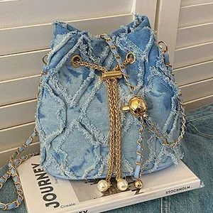 Γυναικεία Μόδα Denim Τσάντα Bucket Ξεφτισμένο Μοτίβο Ρόμβου Τσάντα Ώμου Με Μεταλλική Αλυσίδα Μαργαριτάρι Κλείσιμο Με Κορδόνι