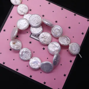 Perles d'eau douce blanches plates avec texture froissée naturelle pour bijoux DIY
