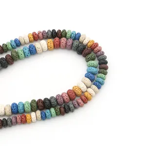 Perle piatte in pietra vulcanica colorata con trama porosa per gioielli fai da te