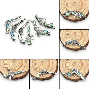 Pendentif en Forme de Pistolet en Cuivre Vintage avec Coquille d'Abalone Incrustée Accessoire de Bijouterie Pendentif Uniquement Sans Chaîne