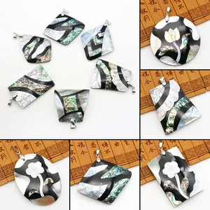 Pendentif Fleur en Nacre d'Abalone Naturelle pour la Fabrication de Bijoux DIY Pendentif Géométrique en Mosaïque de Nacre Artisanale
