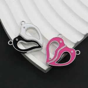 Pendentif magnétique coeur avec motif cygne pour création de bijoux de couple