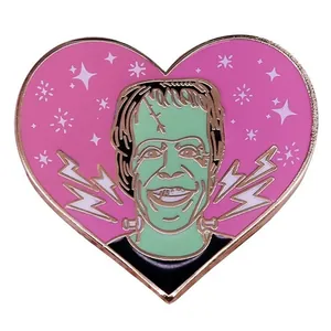 Frankenstein Monster Heart Enamel Pin Green Face Pink Background Alloy Brooch Lapel Pin Halloween Unisex Fashion Jewelry
