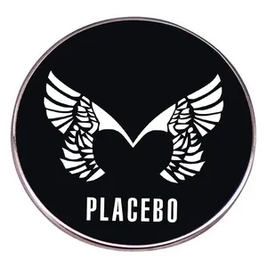 Rockmusik Punk Stil Metall Abzeichen Legierung Brosche Pin Mit Flügel Herz Logo Für Kleidung Tasche Dekorative Schmuck Zubehör