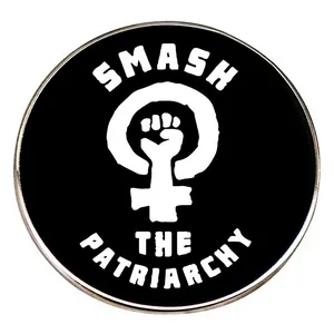 Spilla In Smalto Femminista Smash The Patriarchy Distintivo In Metallo Tondo Con Simbolo Femminile E Pugno Bianco E Nero Gioielli