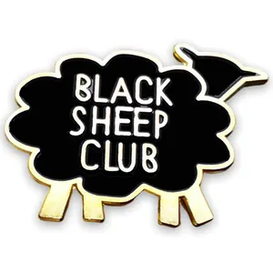 Pin's en Émail Black Sheep Club Dessin Animé Animal Mouton Broche en Alliage de Métal Pour Vêtements Sac Badge Bijoux