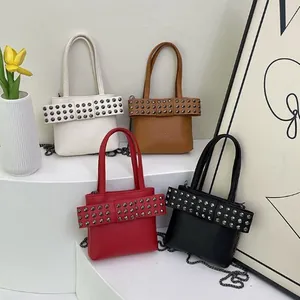 Sac à Main en Cuir PU Texture Litchi pour Femmes Nœud à Rivets Métalliques Sac Bandoulière avec Chaîne Sac Épaule
