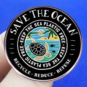 Épingle de protection des océans avec tortue marine et slogans pour la sauvegarde marine