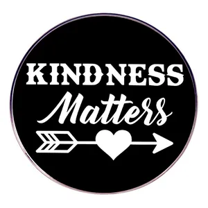 Kindness Matters Slogan Enamel Pin Round Black White Alloy Brooch Metal Badge With Heart Arrow Jewelry Accessories For Women Men Gift