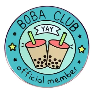Mignonne Épingle en Émail Boba Club Milk Tea Badge Rond en Alliage pour Accessoires de Sac à Dos Vêtements Cadeau Femme Enfant